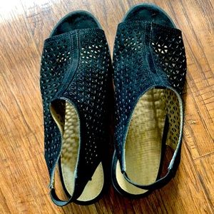 American Eagle Brand Black